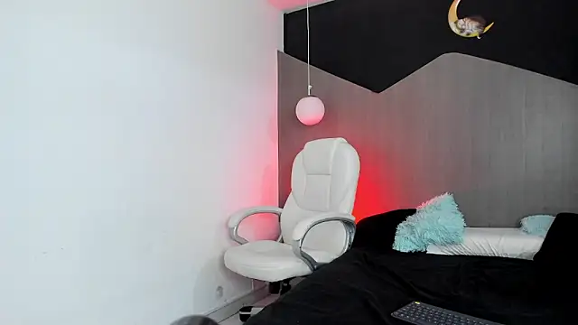 kate evans1 online show from 04.02.26