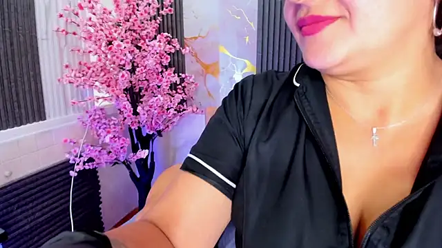 kate evans1 online show from 07.02.26