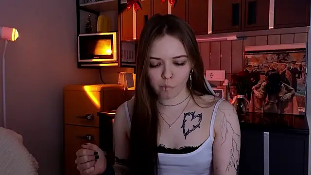 doll lol  online show from 02.17.26