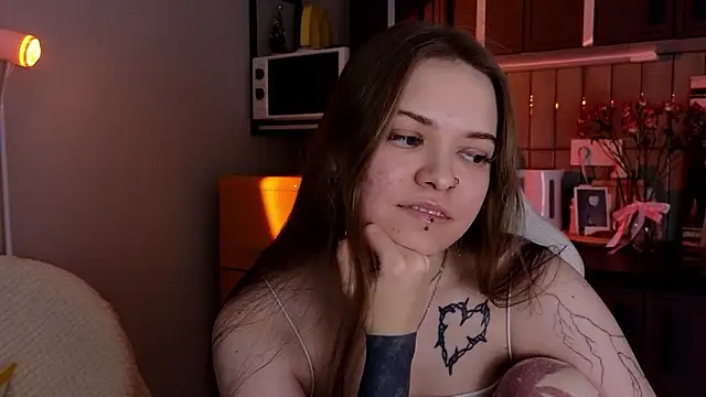 doll lol  online show from 02.28.26