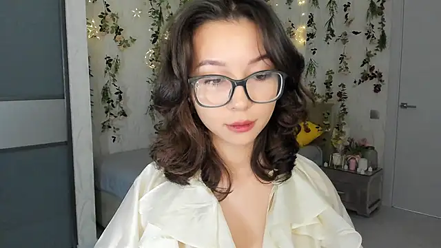 AgnieszkaBanana online show from 11.21.25