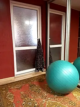 Snapshot of Jemma_Cori chatting on 09.28.25 Jemma Cori online show from 09.28.25