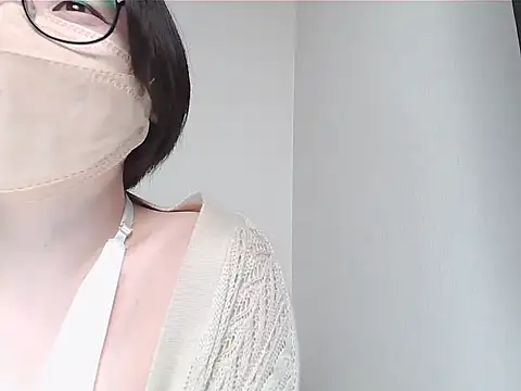 Snapshot of _NOA-chan_ chatting on 04.18.26 NOA-chan online show from 04.18.26