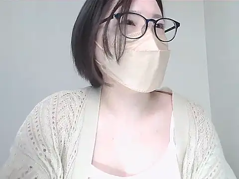 Snapshot of _NOA-chan_ chatting on 05.23.26 NOA-chan online show from 05.23.26
