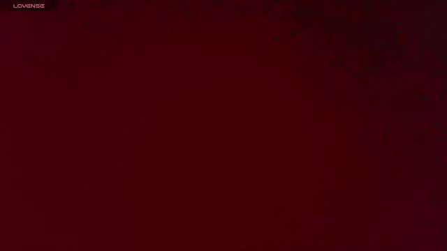 Snapshot of Gray_swann chatting on 11.20.25 Gray swann online show from 11.20.25