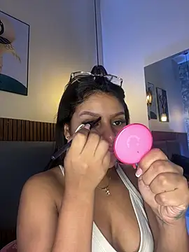 Snapshot of NicolleeEvanss chatting on 07.18.26 NicolleeEvanss online show from 07.18.26