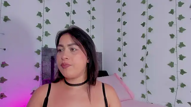 Miaa Garcia online show from 06.20.26