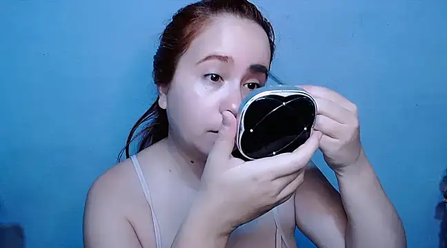 SubLayla01 online show from 02.04.25