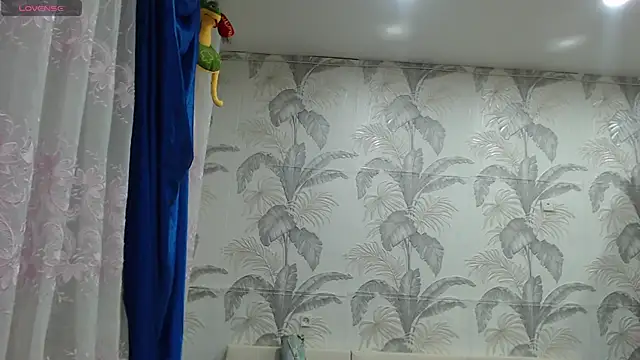 CamDiva113 online show from 12.05.25