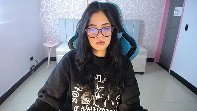 ninfa1 ch online show from 02.20.25