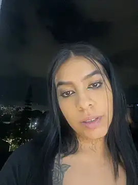 AbbyFtLuna online show from 12.18.24