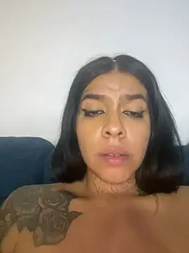 AbbyFtLuna online show from 12.26.24