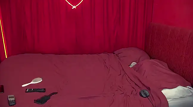 FerrariRedxBabestation online show from 01.18.25