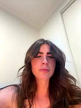 aus queen online show from 10.16.25