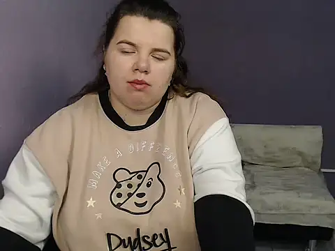 so shy online show from 09.26.25