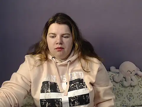 so shy online show from 12.01.25