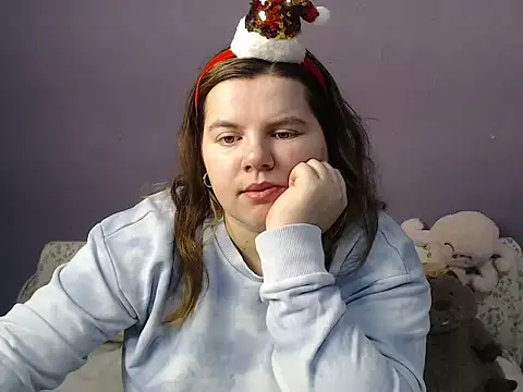 so shy online show from 12.18.25