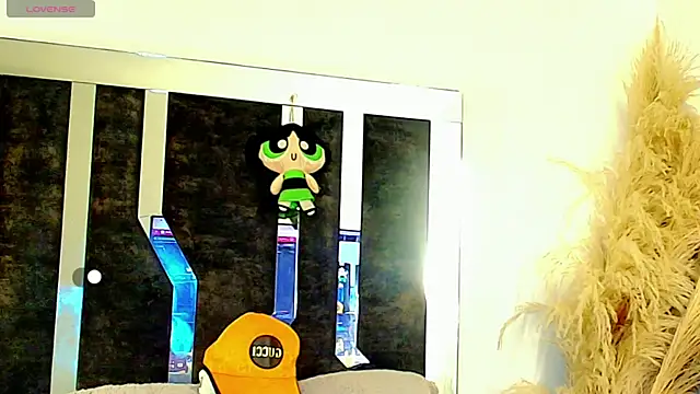 honey skin online show from 04.12.26