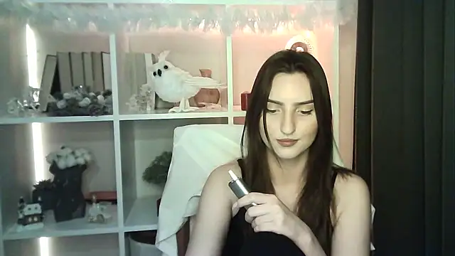 Snapshot of X_Alisa chatting on 12.05.25 X Alisa online show from 12.05.25