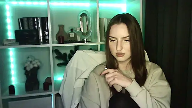 Snapshot of X_Alisa chatting on 01.18.26 X Alisa online show from 01.18.26