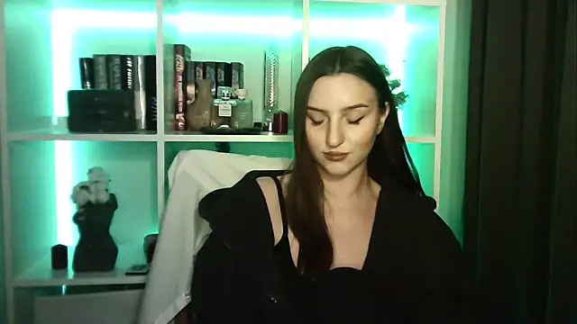 Snapshot of X_Alisa chatting on 02.28.26 X Alisa online show from 02.28.26