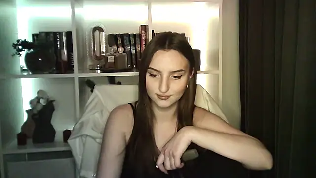 Snapshot of X_Alisa chatting on 03.19.26 X Alisa online show from 03.19.26