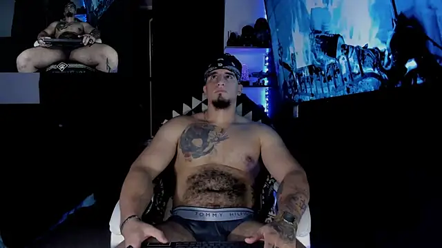 Snapshot of kingbear777 chatting on 01.12.25 kingbear777 online show from 01.12.25