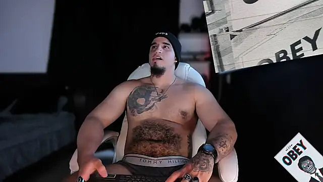 Snapshot of kingbear777 chatting on 02.09.25 kingbear777 online show from 02.09.25