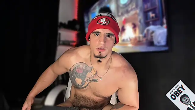 Snapshot of kingbear777 chatting on 02.13.25 kingbear777 online show from 02.13.25