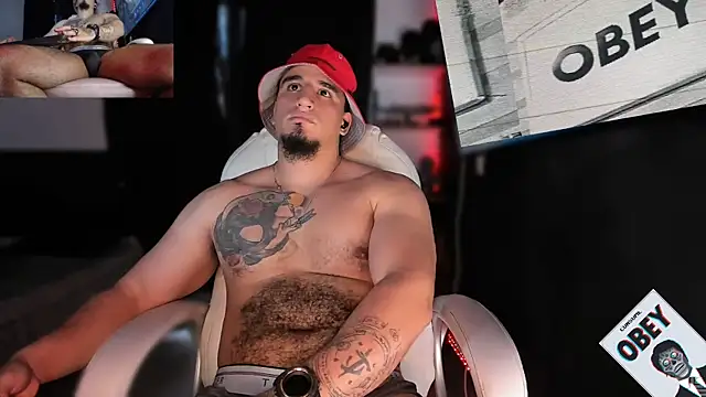 Snapshot of kingbear777 chatting on 02.16.25 kingbear777 online show from 02.16.25