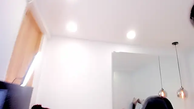 dolly walker online show from 02.13.25