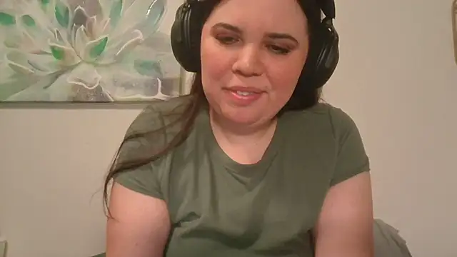 Snapshot of AlessaLoveX chatting on 07.18.26 AlessaLoveX online show from 07.18.26