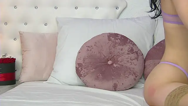 SophiaVilner online show from 02.06.25