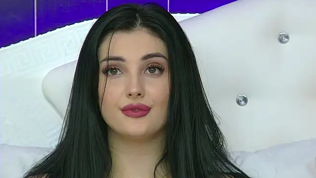 SophiaVilner online show from 02.10.25