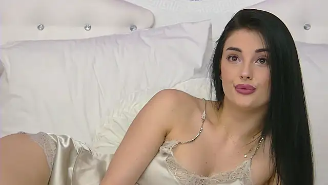 SophiaVilner online show from 03.16.25