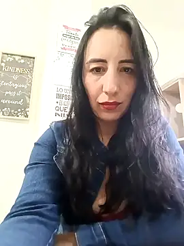 christine-x online show from 02.18.25