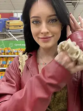 Snapshot of Melissa_crazy chatting on 01.03.25 Melissa crazy online show from 01.03.25