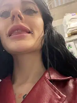 Snapshot of Melissa_crazy chatting on 02.01.25 Melissa crazy online show from 02.01.25