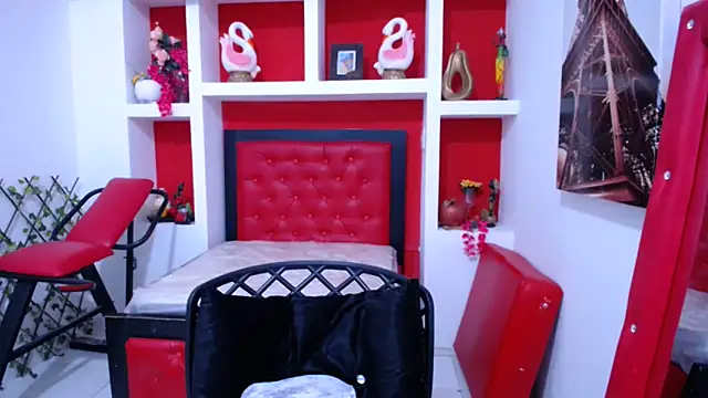 Letty Plugxo online show from 09.09.25