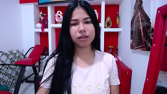 Letty Plugxo online show from 10.24.25