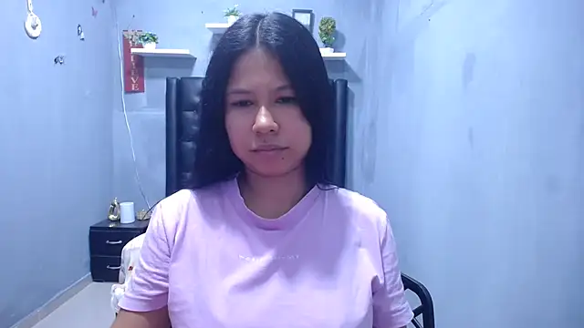 Letty Plugxo online show from 03.18.26