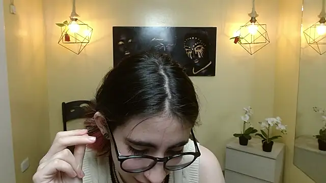 Snapshot of LenaRoses chatting on 01.11.25 LenaRoses online show from 01.11.25