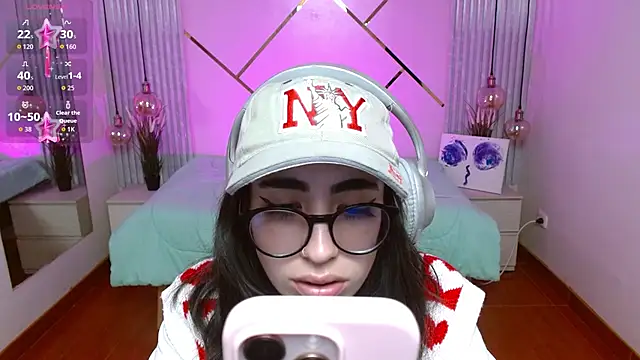 LenaRoses online show from 01.14.26