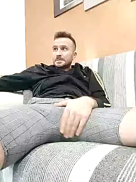 Snapshot of gilera250s chatting on 01.11.25 gilera250s online show from 01.11.25