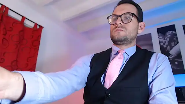 Snapshot of Jerry_hot1 chatting on 12.24.24 Jerry hot1 online show from 12.24.24