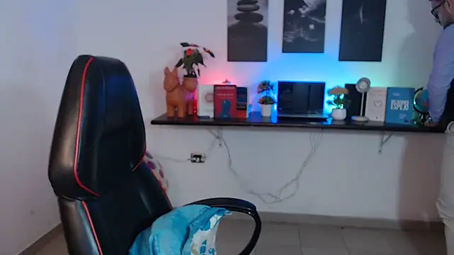 Snapshot of Jerry_hot1 chatting on 01.15.25 Jerry hot1 online show from 01.15.25