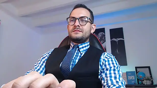 Snapshot of Jerry_hot1 chatting on 02.26.25 Jerry hot1 online show from 02.26.25