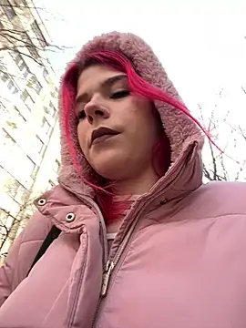 RiriRoseey online show from 02.09.25