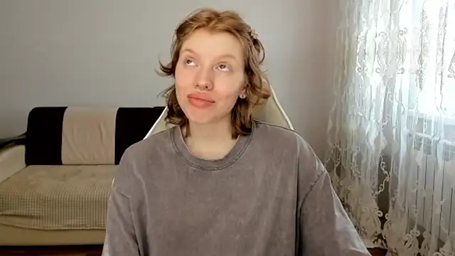 StellaDavis online show from 04.14.26