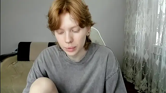 Snapshot of StellaDavis chatting on 07.10.26 StellaDavis online show from 07.10.26